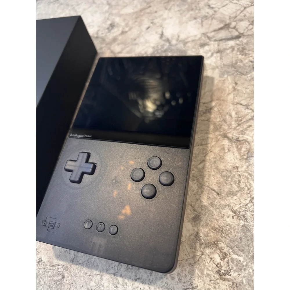 Analogue Pocket Limited Edition Transparent Smoke CIB Handheld Console